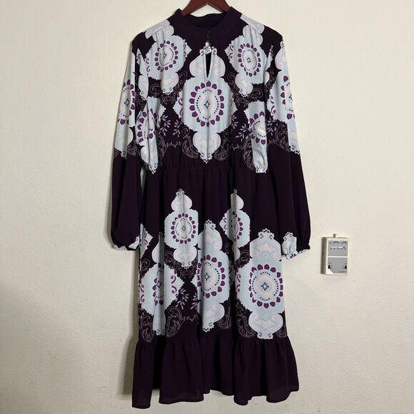 Lane Bryant Dresses & Skirts - Lane Bryant Purple and White Floral Midi Dress